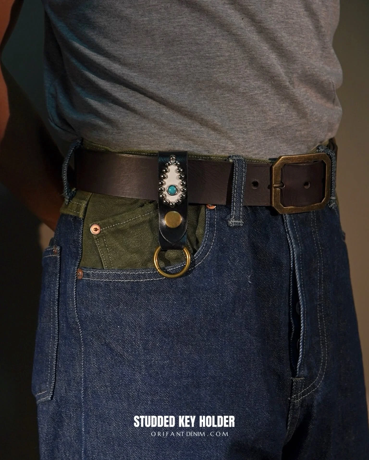 STUDDED KEY HOLDER ORIFANT DENIM (ไม่สามารถเลือกแบบได้)